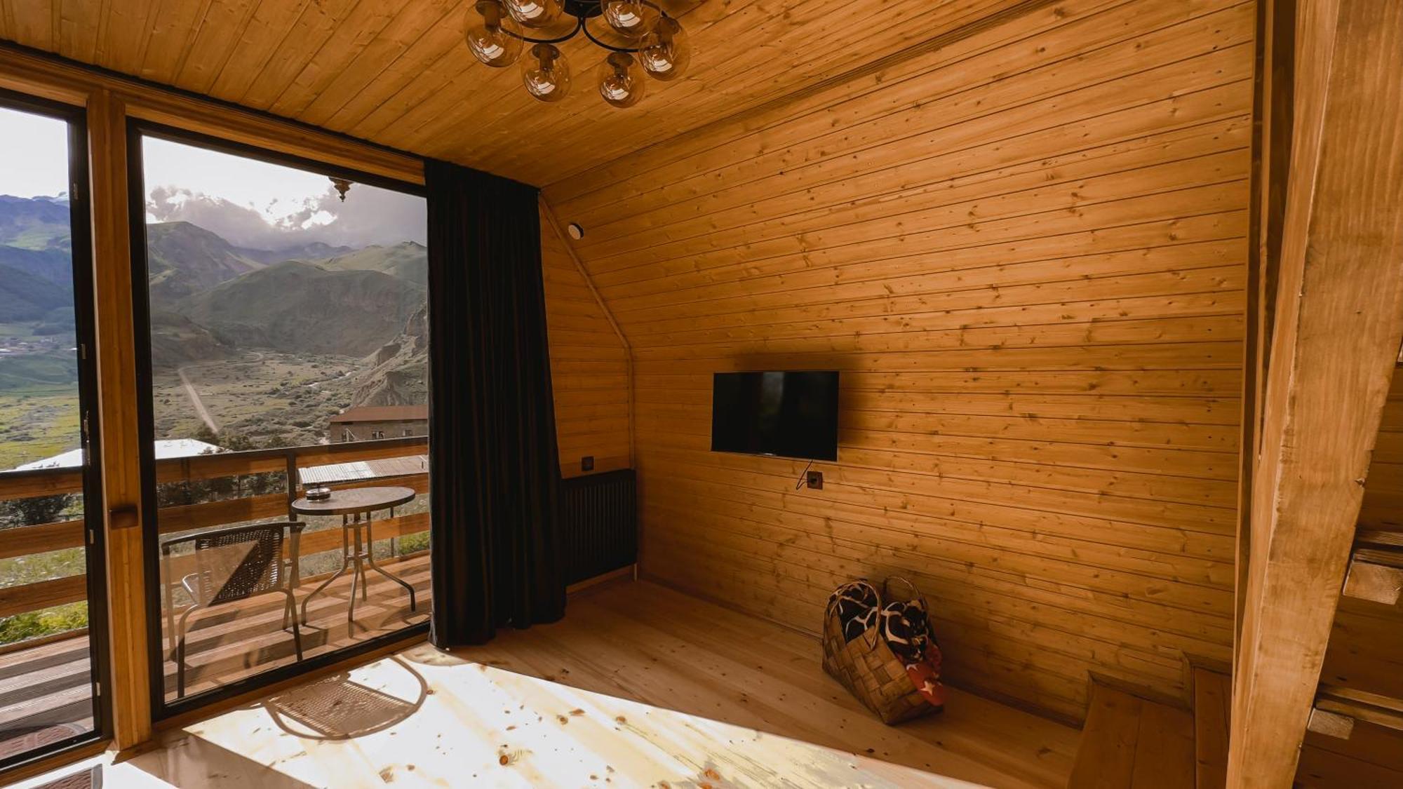 Restart Cottages In Kazbegi Exterior photo